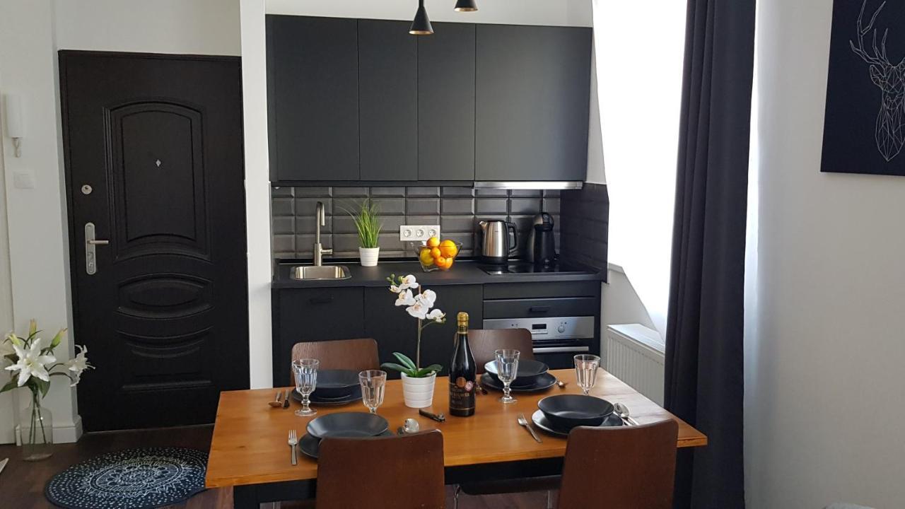 Boutique Apartman I Eger Exteriör bild